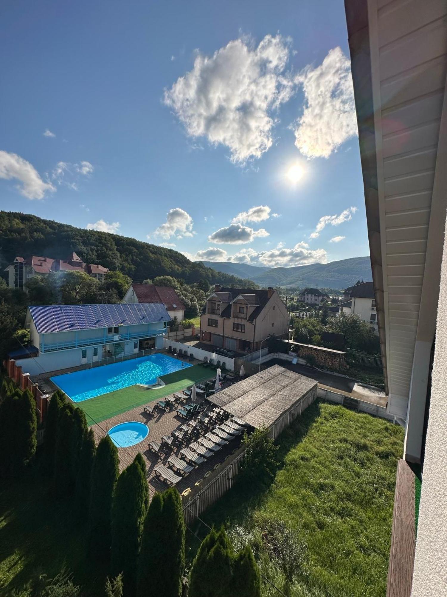 Сонячна Перлина Hotel Polyana  Buitenkant foto