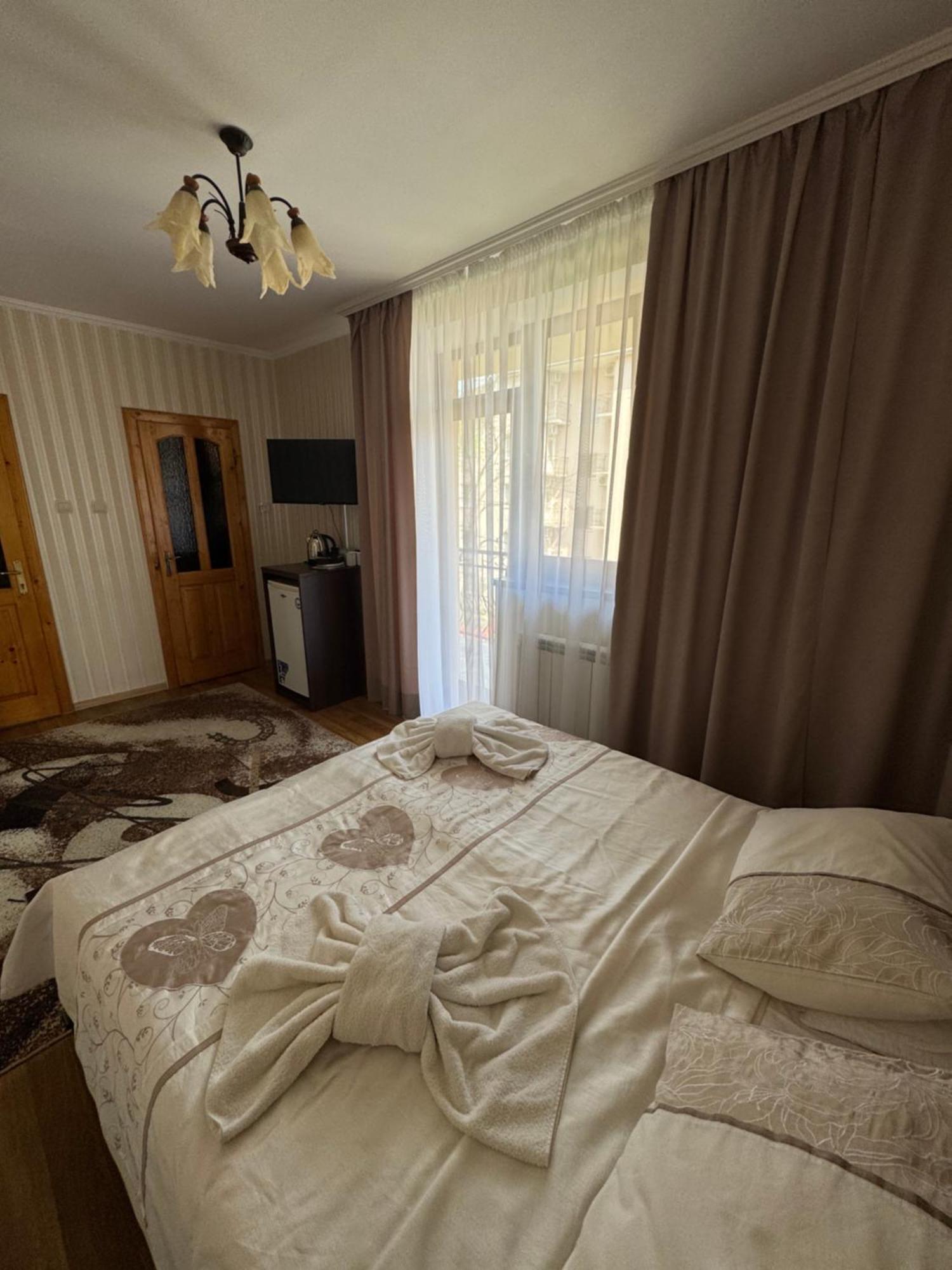 Сонячна Перлина Hotel Polyana  Buitenkant foto